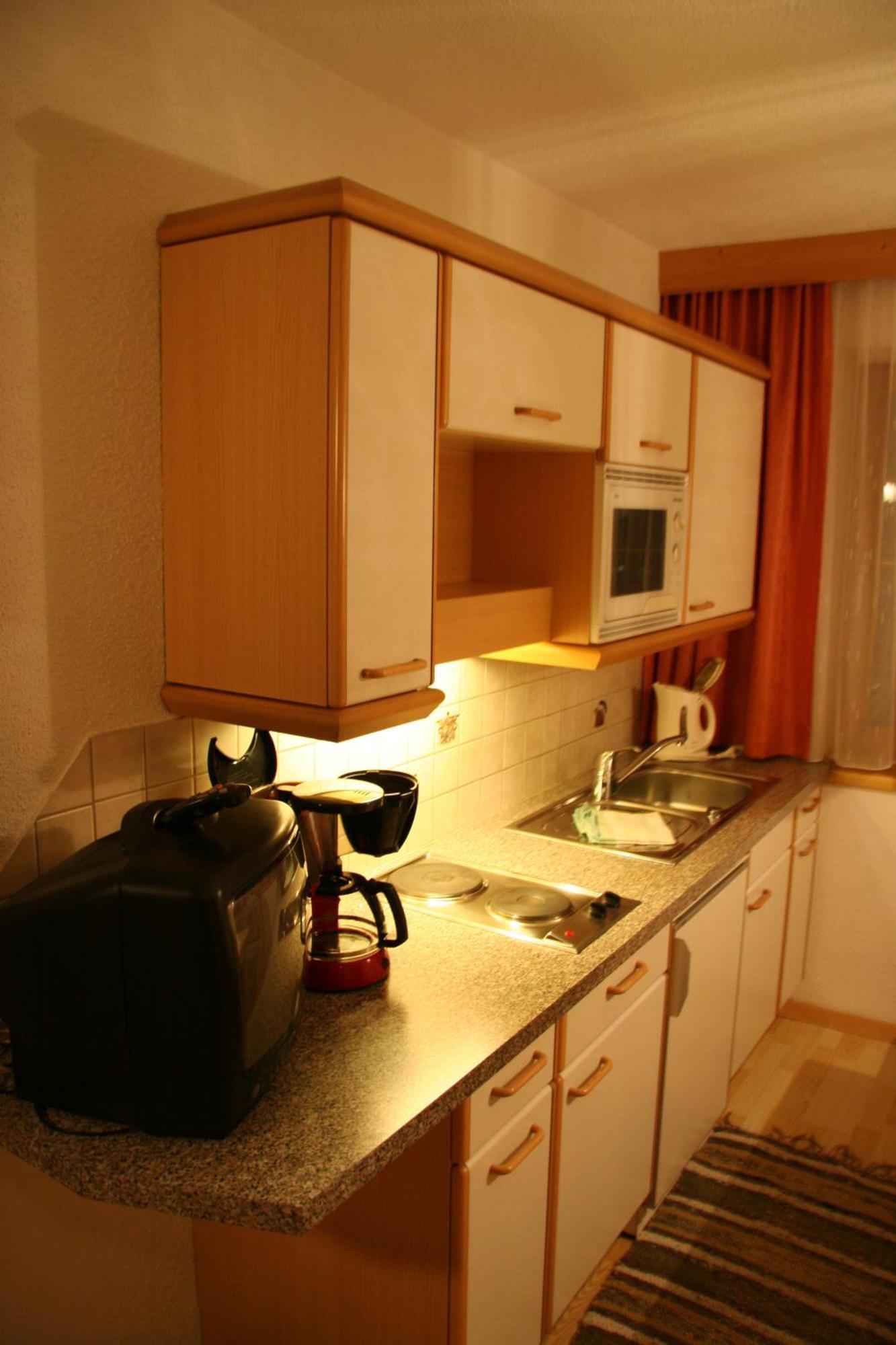 Haus Alpina Hotel Kaunertal Eksteriør billede