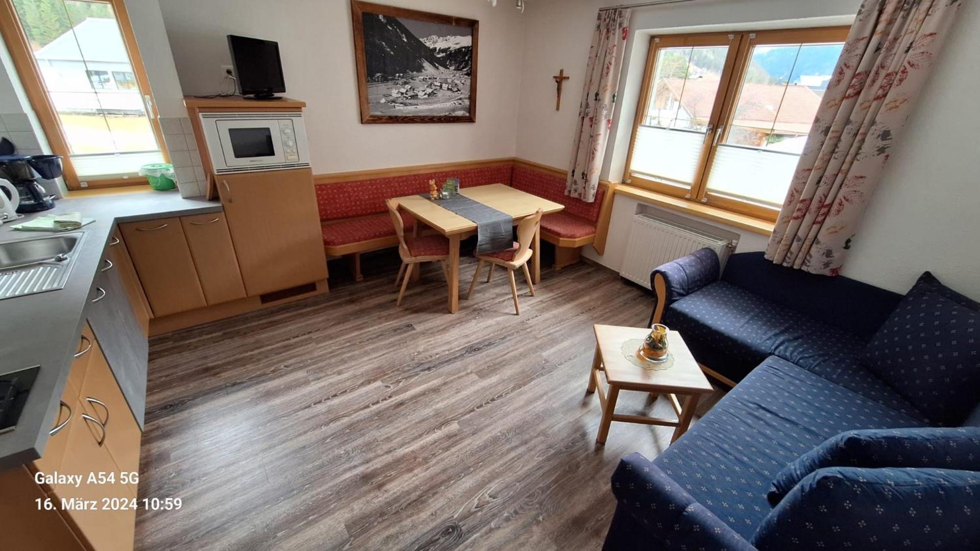 Haus Alpina Hotel Kaunertal Eksteriør billede