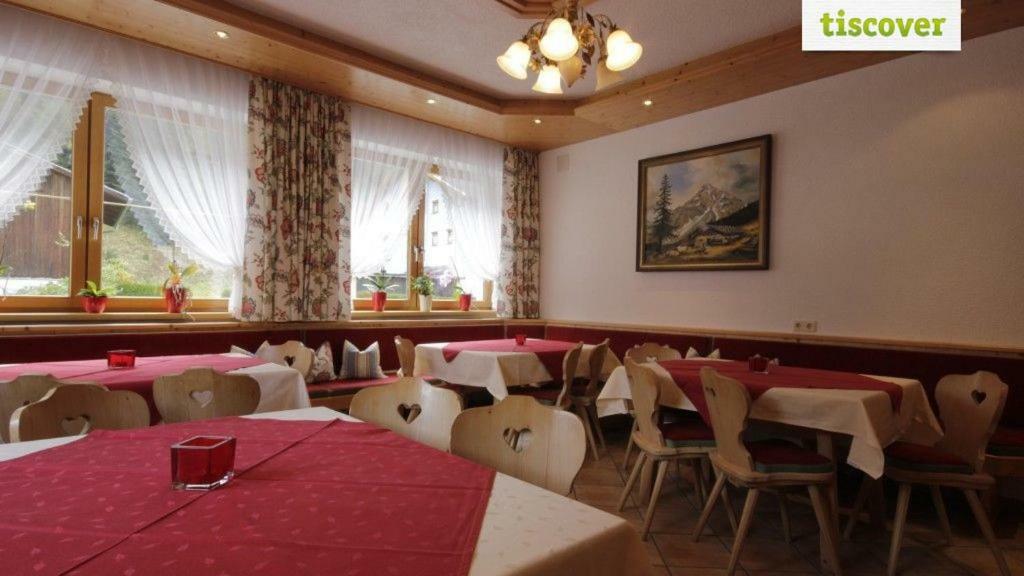 Haus Alpina Hotel Kaunertal Eksteriør billede